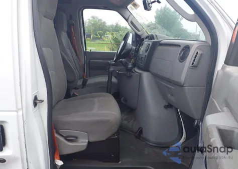 2010 Ford E-150 Commercial/Recreational from USA, damaged, VIN 1FTNE1EW8ADA91748